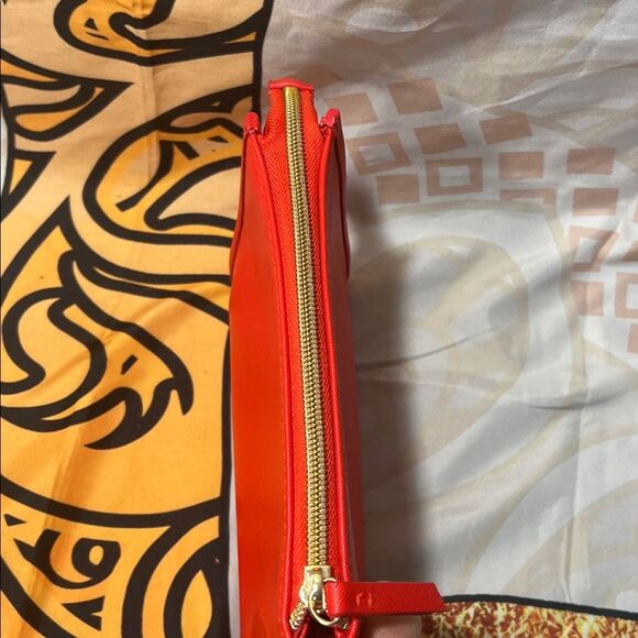 Kendra Scott Travel Pouch - Red - Picture 5 of 9